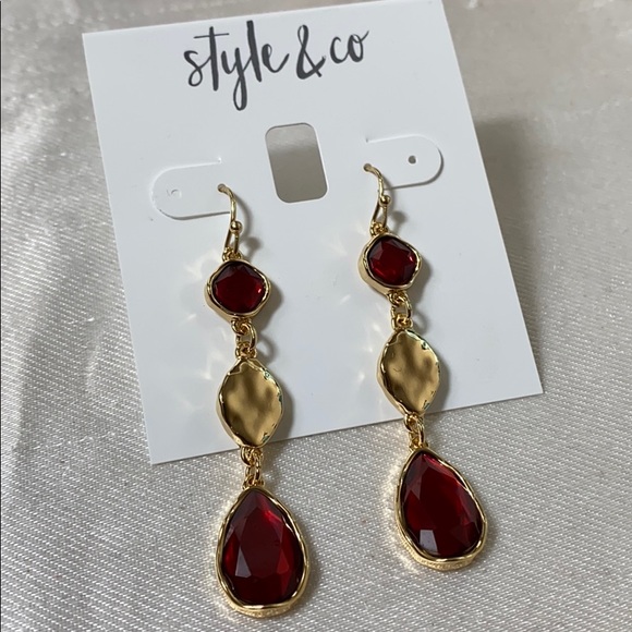 Style & Co. Jewelry - ✅New Style and Co red/gold liner drop earrings